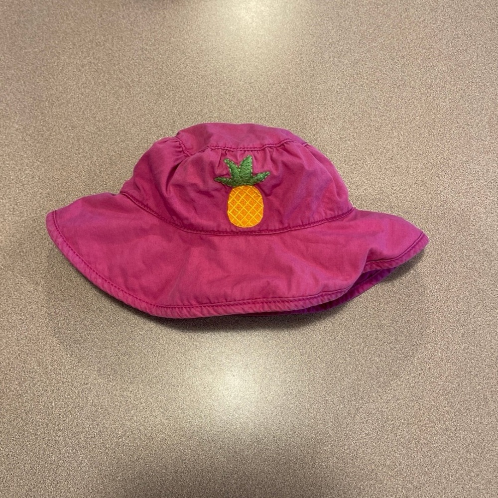 Pink Bucket Hat with Pineapple Patch size 0-6 months